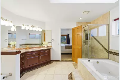 13945 SE 159th Place, Renton, WA 98058 - Photo 29
