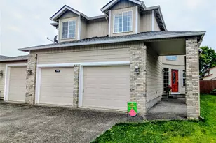 2439 Mulberry Ave, Longview, WA 98632 - Photo 1