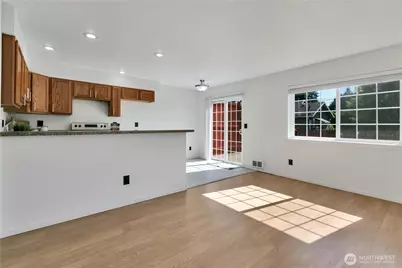 2013 Bush Avenue NW, Olympia, WA 98502 - Photo 5