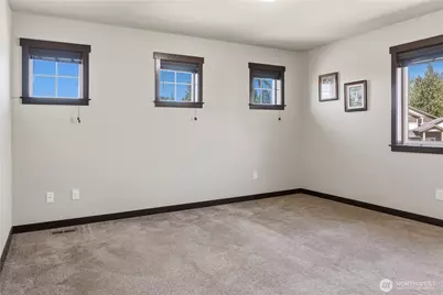 301 Barry Loop, Mount Vernon, WA 98274 - Photo 21