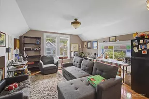304 Spruce St E, Ilwaco, WA 98624 - Photo 27