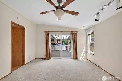 1402 22nd Street NE #546, Auburn, WA 98002 - Photo 17