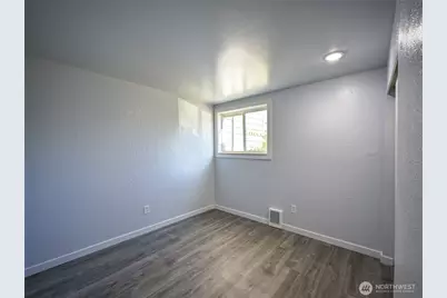2611 NE 4th Street #213, Renton, WA 98056 - Photo 17