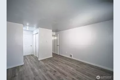 2611 NE 4th Street #213, Renton, WA 98056 - Photo 23