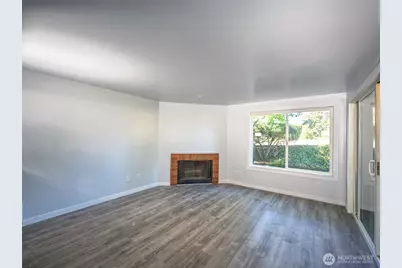 2611 NE 4th Street #213, Renton, WA 98056 - Photo 15