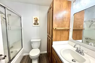 14820 NE 12th St, Bellevue, WA 98007 - Photo 19
