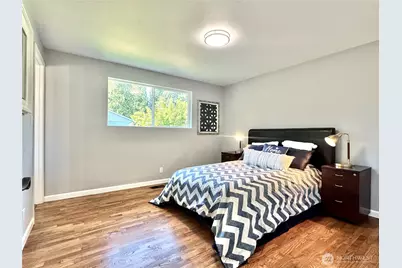 14820 NE 12th Street, Bellevue, WA 98007 - Photo 15