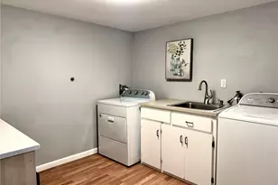14820 NE 12th St, Bellevue, WA 98007 - Photo 25