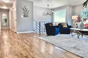 14820 NE 12th St, Bellevue, WA 98007 - Photo 9