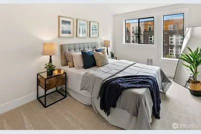 3401 Wallingford Avenue N #401, Seattle, WA 98103 - Photo 13