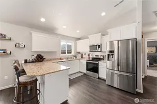 434 N Wilson St, Chelan, WA 98816 - Photo 5