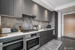 2510 6th Ave, Seattle, WA 98121 - Photo 5