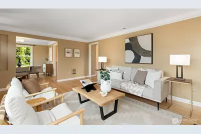 8106 Stone Avenue N, Seattle, WA 98103 - Photo 5