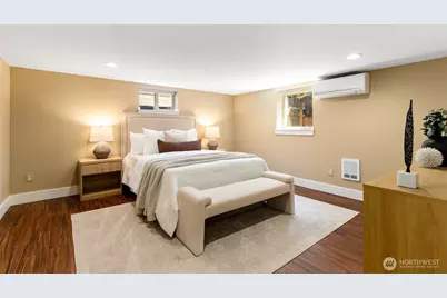 8106 Stone Avenue N, Seattle, WA 98103 - Photo 21