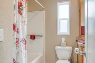 2010 Broadway Ave, Hoquiam, WA 98550 - Photo 17
