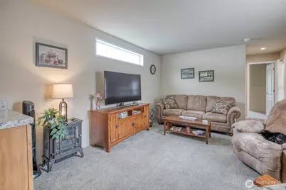 2010 Broadway Avenue #9, Hoquiam, WA 98550 - Photo 7