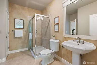 8816 140th Avenue SE, Newcastle, WA 98059 - Photo 15