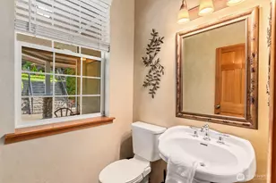18806 101st St Ct E, Bonney Lake, WA 98391 - Photo 13