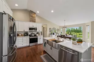 109 View Point Dr, Salkum, WA 98582 - Photo 9
