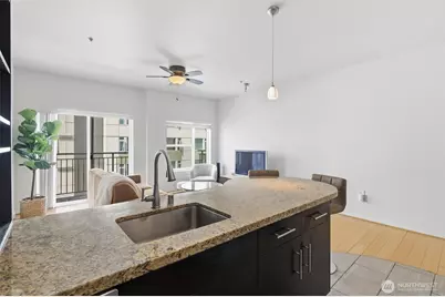 1026 NE 65th Street #519, Seattle, WA 98115 - Photo 9