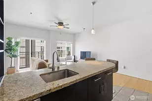 1026 NE 65th St, Seattle, WA 98115 - Photo 9