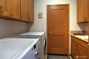9142 Fox Ridge Ln SE, Olympia, WA 98513 - Photo 33