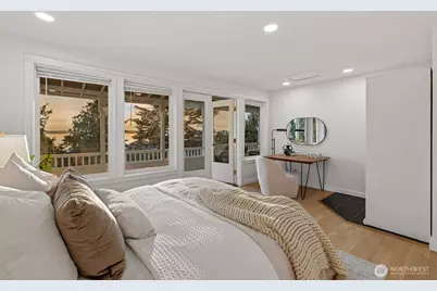 9674 50th Avenue SW, Seattle, WA 98136 - Photo 25