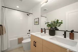 1912 B Ferry Ave SW, Seattle, WA 98116 - Photo 13