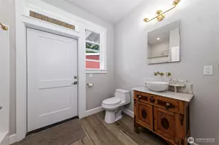 551 E Hyland Dr, Union, WA 98592 - Photo 21