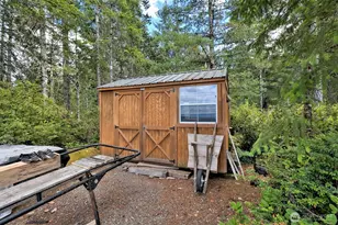 551 E Hyland Dr, Union, WA 98592 - Photo 35