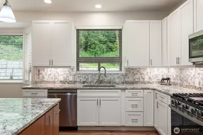 2820 256th Street NW, Stanwood, WA 98292 - Photo 9