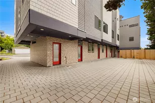 7009 9th Ave NE, Seattle, WA 98115 - Photo 29
