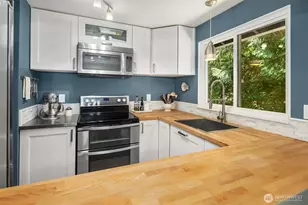 16409 29th Dr SE, Bothell, WA 98021 - Photo 5
