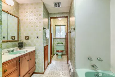 7637 NE 165th Street, Kenmore, WA 98028 - Photo 17