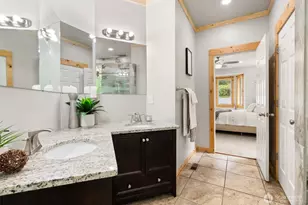 14911 318th St E, Graham, WA 98338 - Photo 25
