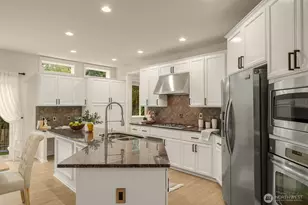 21521 37th Ave SE, Bothell, WA 98021 - Photo 9