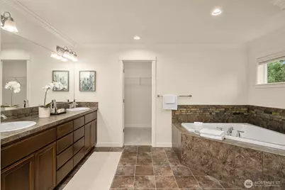 21521 37th Avenue SE, Bothell, WA 98021 - Photo 19