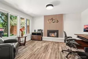 18448 SE 43rd Pl, Issaquah, WA 98027 - Photo 15
