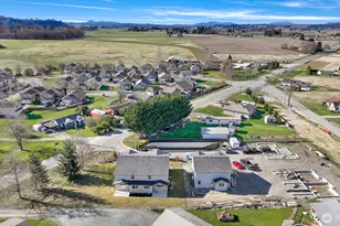 710 F and S Grade Rd, Sedro Woolley, WA 98284 - Photo 35