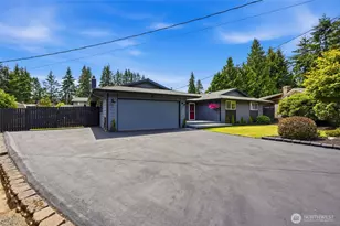 10531 25th Dr SE, Everett, WA 98208 - Photo 3