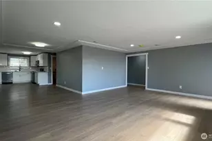 7643 S Ainsworth Ave, Tacoma, WA 98408 - Photo 5