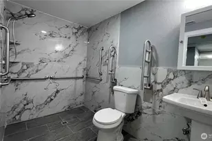 7643 S Ainsworth Ave, Tacoma, WA 98408 - Photo 19