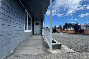 7643 S Ainsworth Ave, Tacoma, WA 98408 - Photo 3