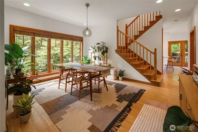 164 McGraw Street, Seattle, WA 98109 - Photo 9