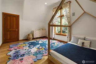 164 McGraw St, Seattle, WA 98109 - Photo 35