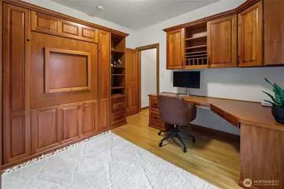 164 McGraw Street, Seattle, WA 98109 - Photo 21