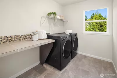 13874 Lavigne Court NE, Bainbridge Island, WA 98110 - Photo 21