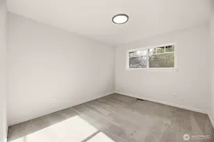 18815 176th Ave NE, Woodinville, WA 98072 - Photo 17