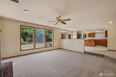 544 SW Muzzall Street, Oak Harbor, WA 98277 - Photo 11