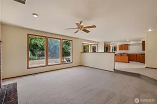 544 SW Muzzall St, Oak Harbor, WA 98277 - Photo 11